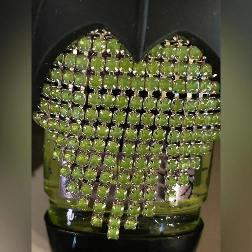 BATH & BODY WORKS Maleficent Glow-In-The-Dark PocketBac Holder & Hand Sanitizer